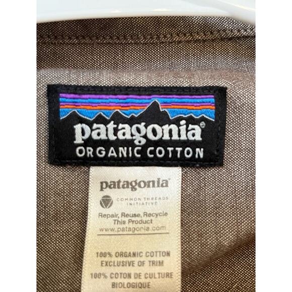Patagonia Men's Size Large Tan Long Sleeve Button Up Shirt - Picture 2 of 7